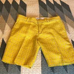 Mr Turk mens shorts slim fit. Yellow geometric print